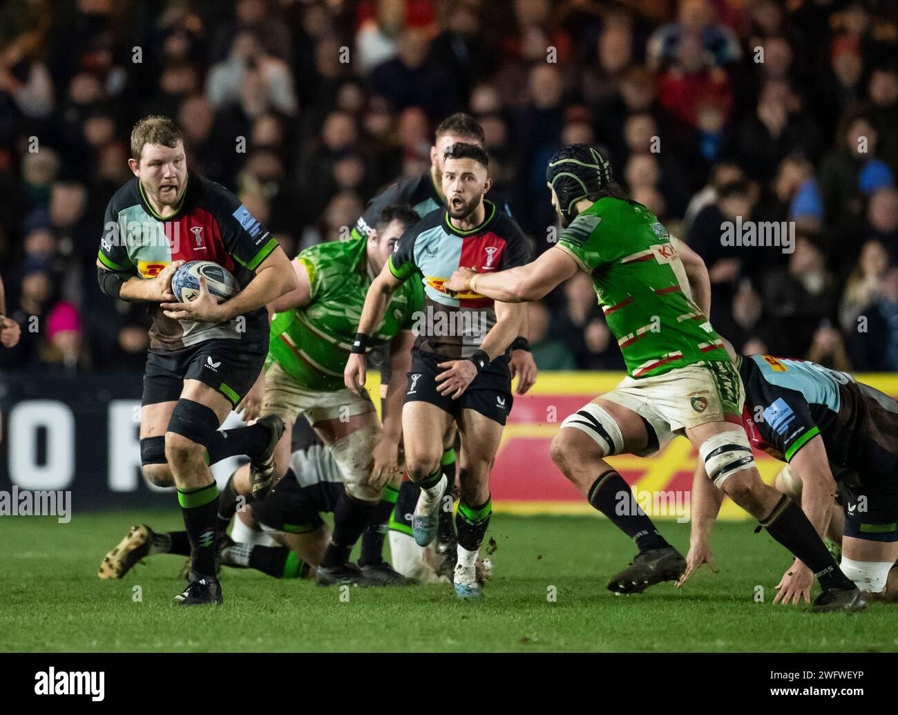 Harlequins Joe Launchbury in action during Harlequins vs Leicester