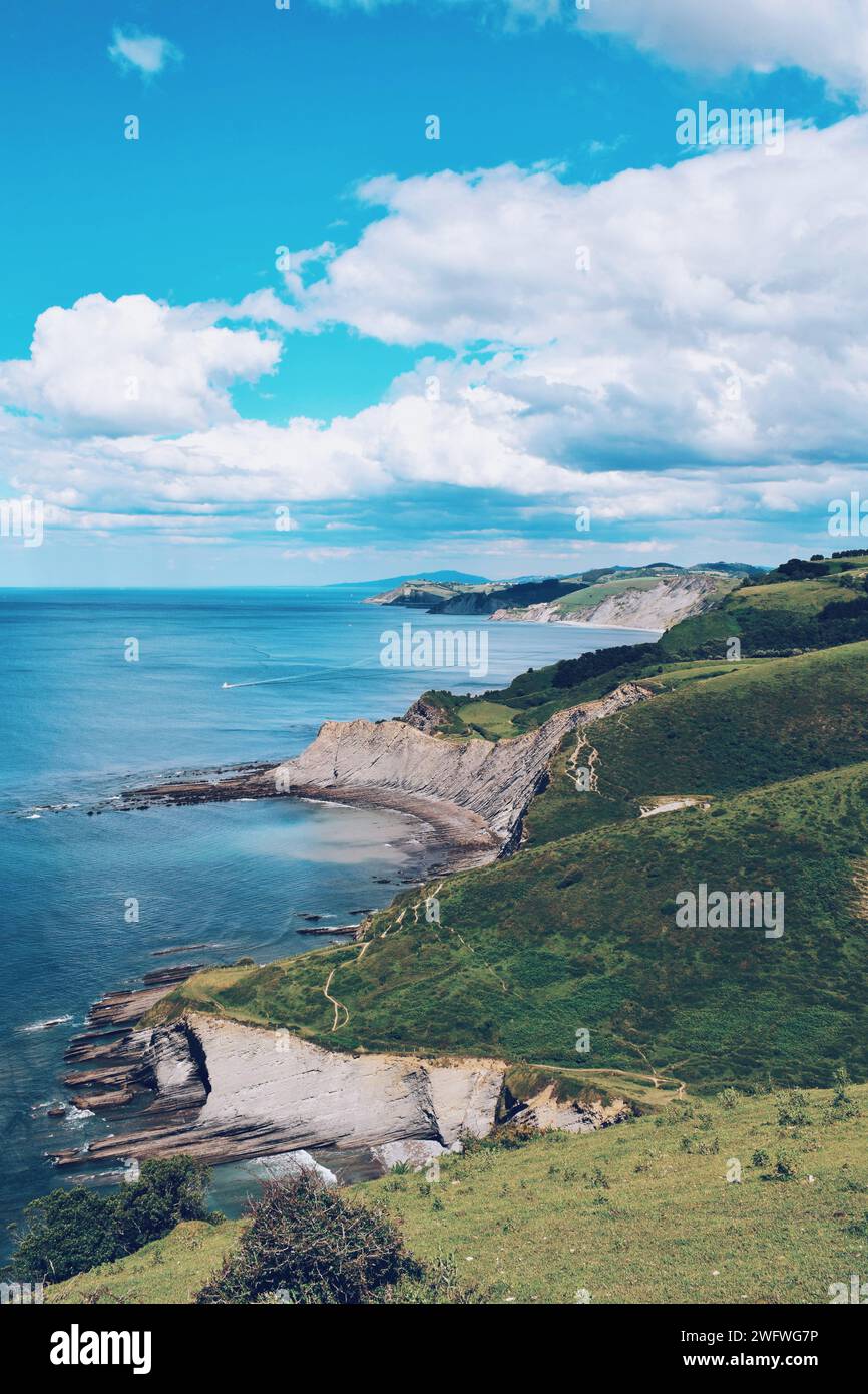 Flysch cliffs hi-res stock photography and images - Alamy