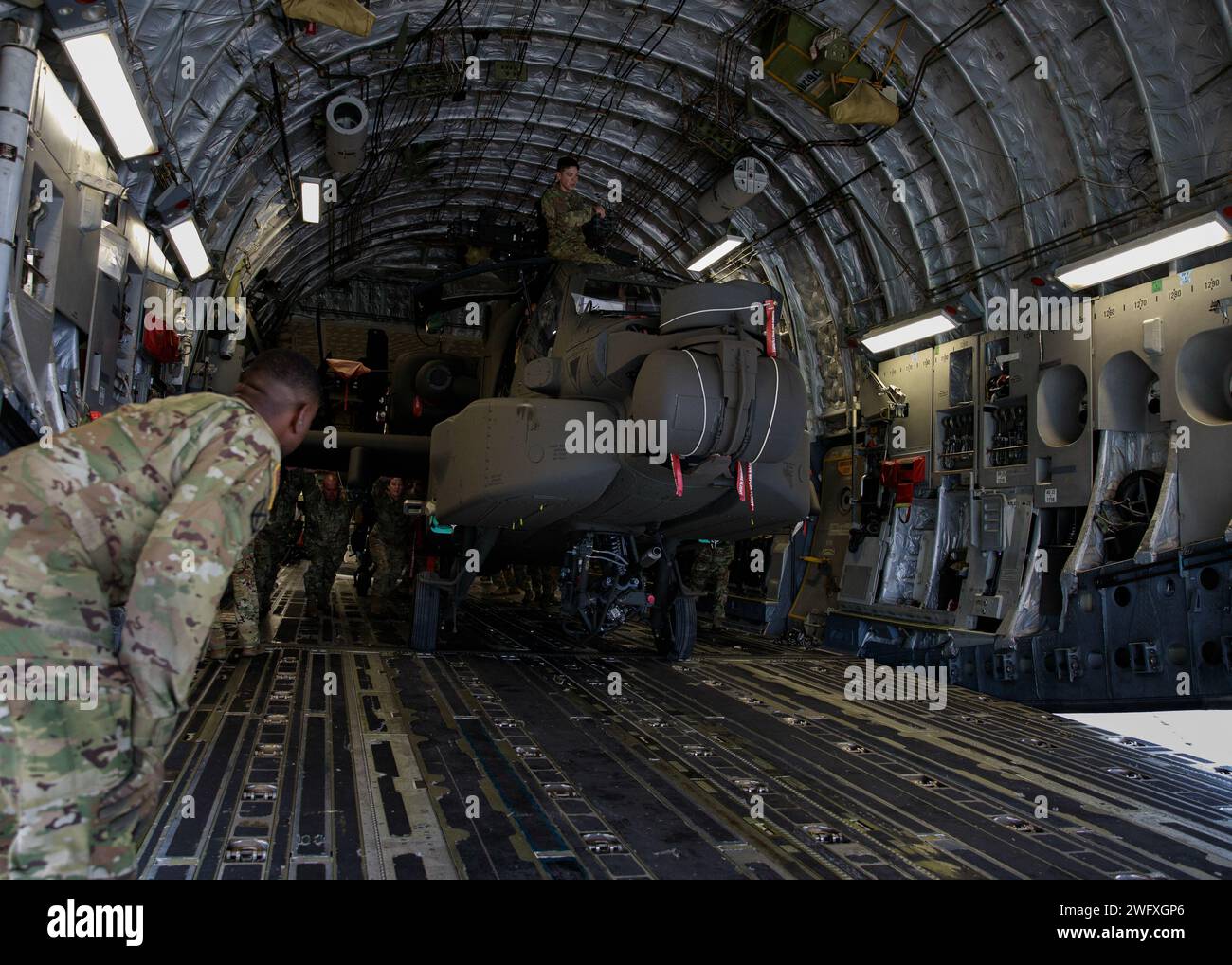 Soldiers from 1st Battalion, 3rd Aviation Regiment (Attack Battalion ...