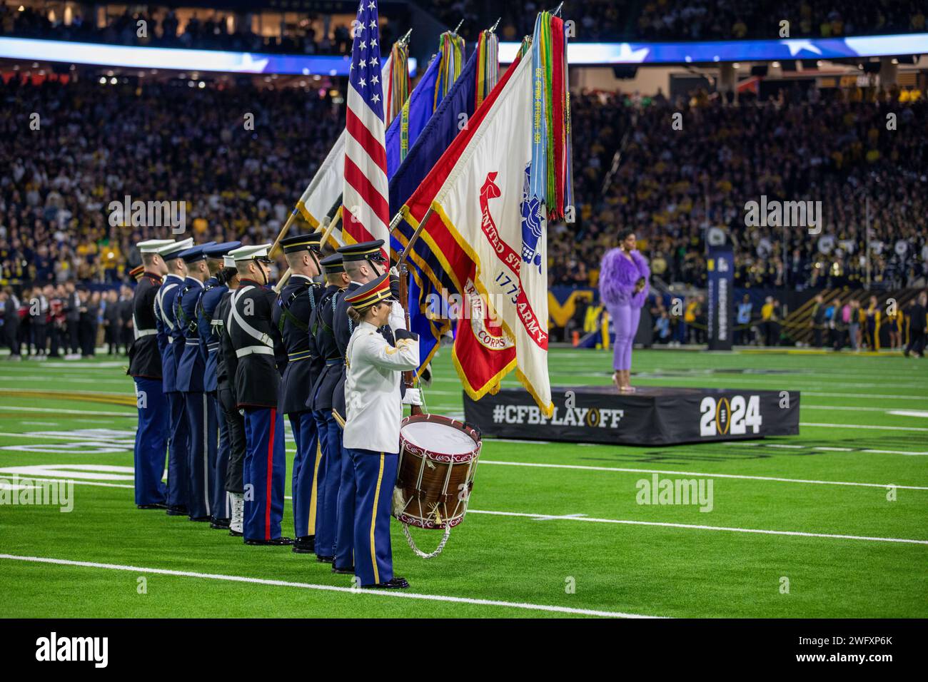 The Joint Armed Forces Color Guard, along with Soldiers from the United ...