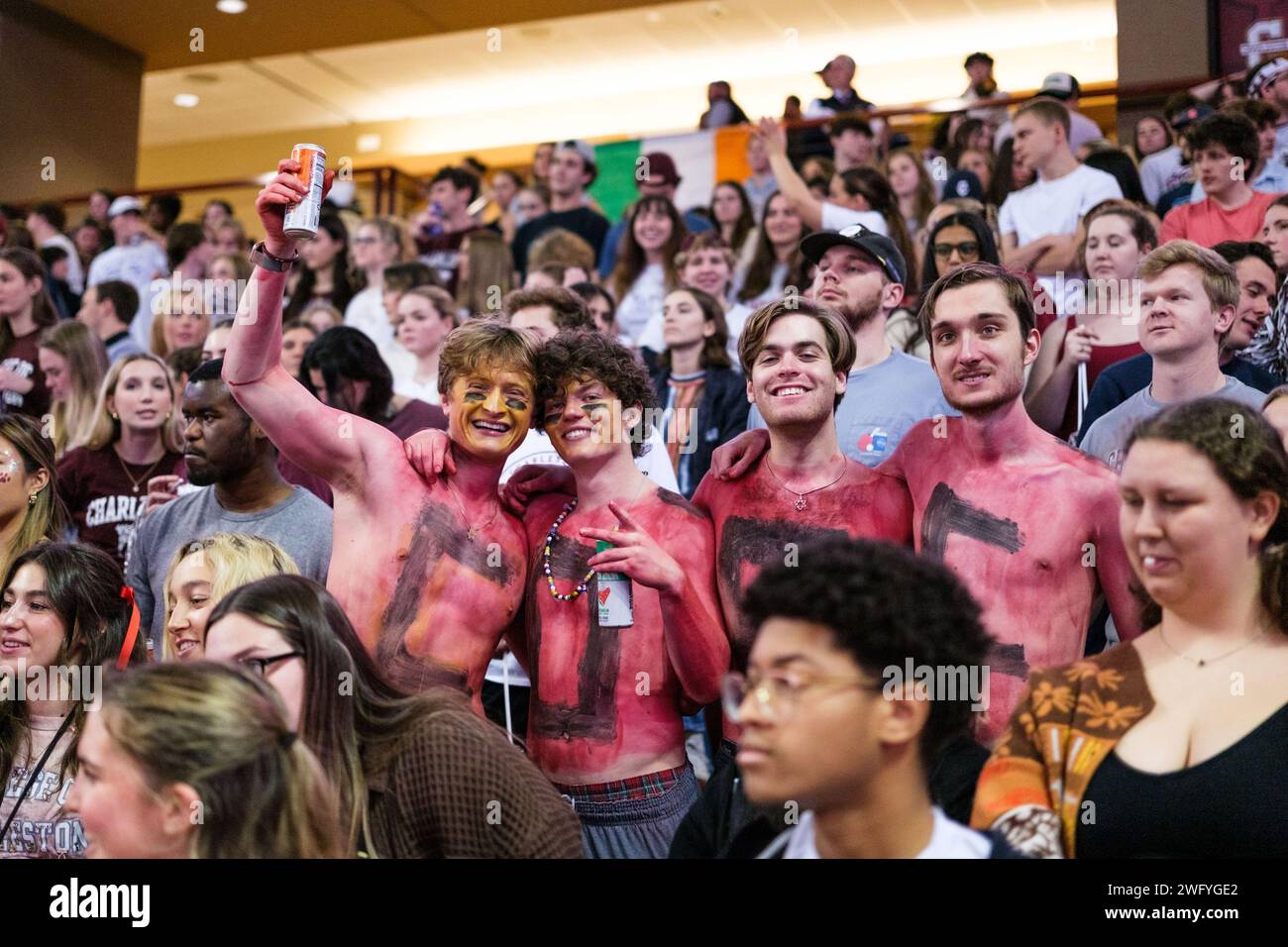 Charleston South Carolina USA 1st Feb 2024 Charleston Cougars Fans charleston-south-carolina-usa-1st-feb-2024-charleston-cougars-fans
