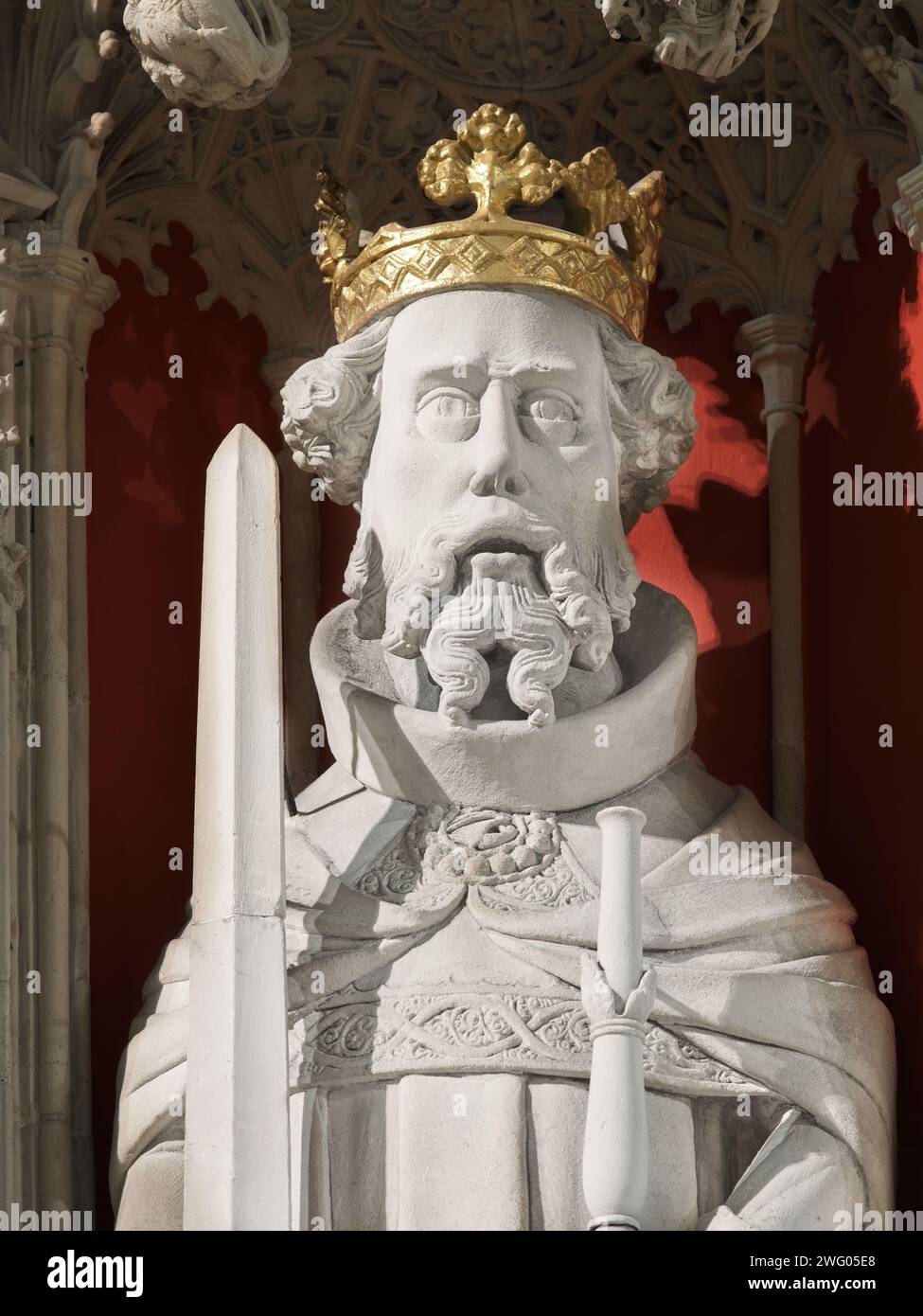 Statue of the medieval english king Richard I, on the rood screen in ...