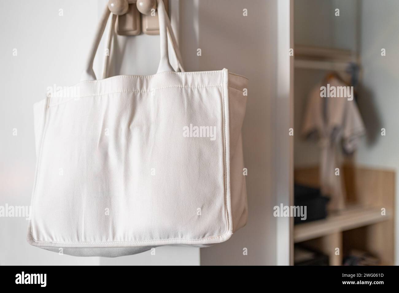 Swivel Clip for Bag Making - Bag Strap Clip/Handbag Snap Hook - Antique  Bronze, Silver, Rose Gold - Dot To Dot Studio
