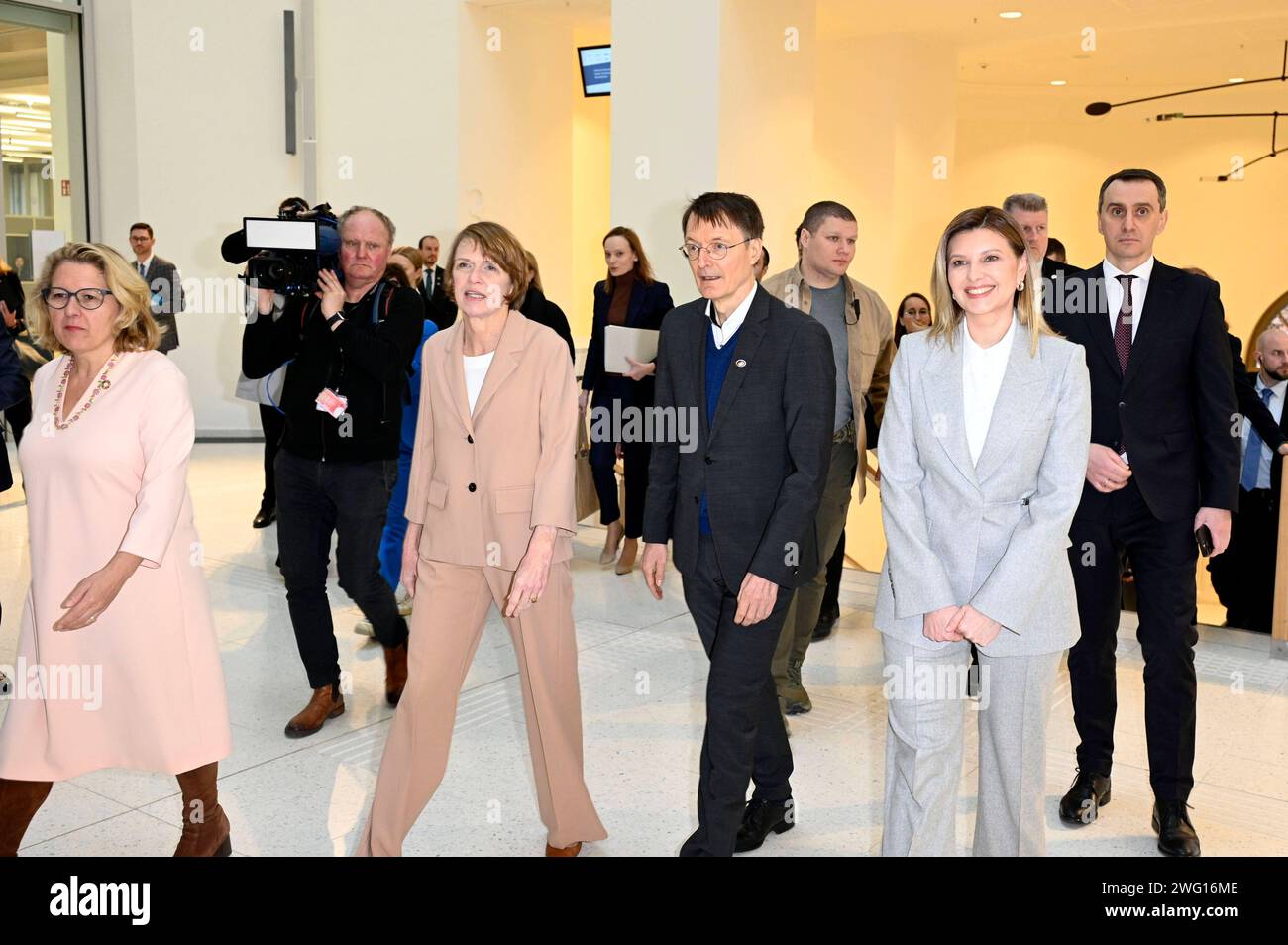 Svenja Schulze, Elke Büdenbender, Karl Lauterbach, Olena Selenska und