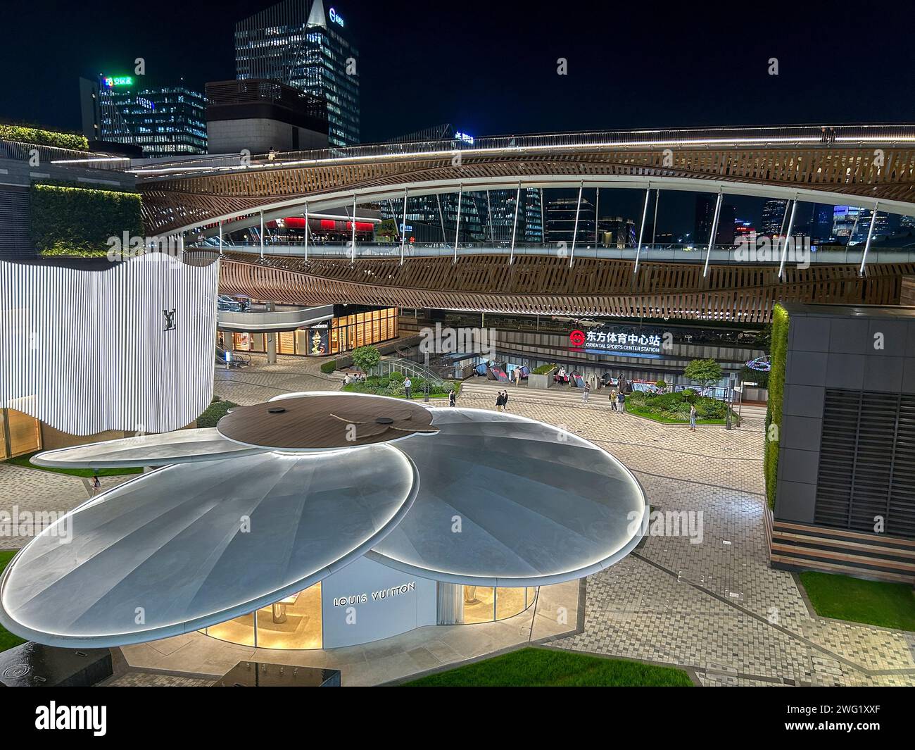 Shanghai, China, Tai Koo Li, Shopping Center, Modern Architecture, Suburbs,  Sanlitun, LVMH, Louis Vuitton Luxury CLothing Store Stock Photo