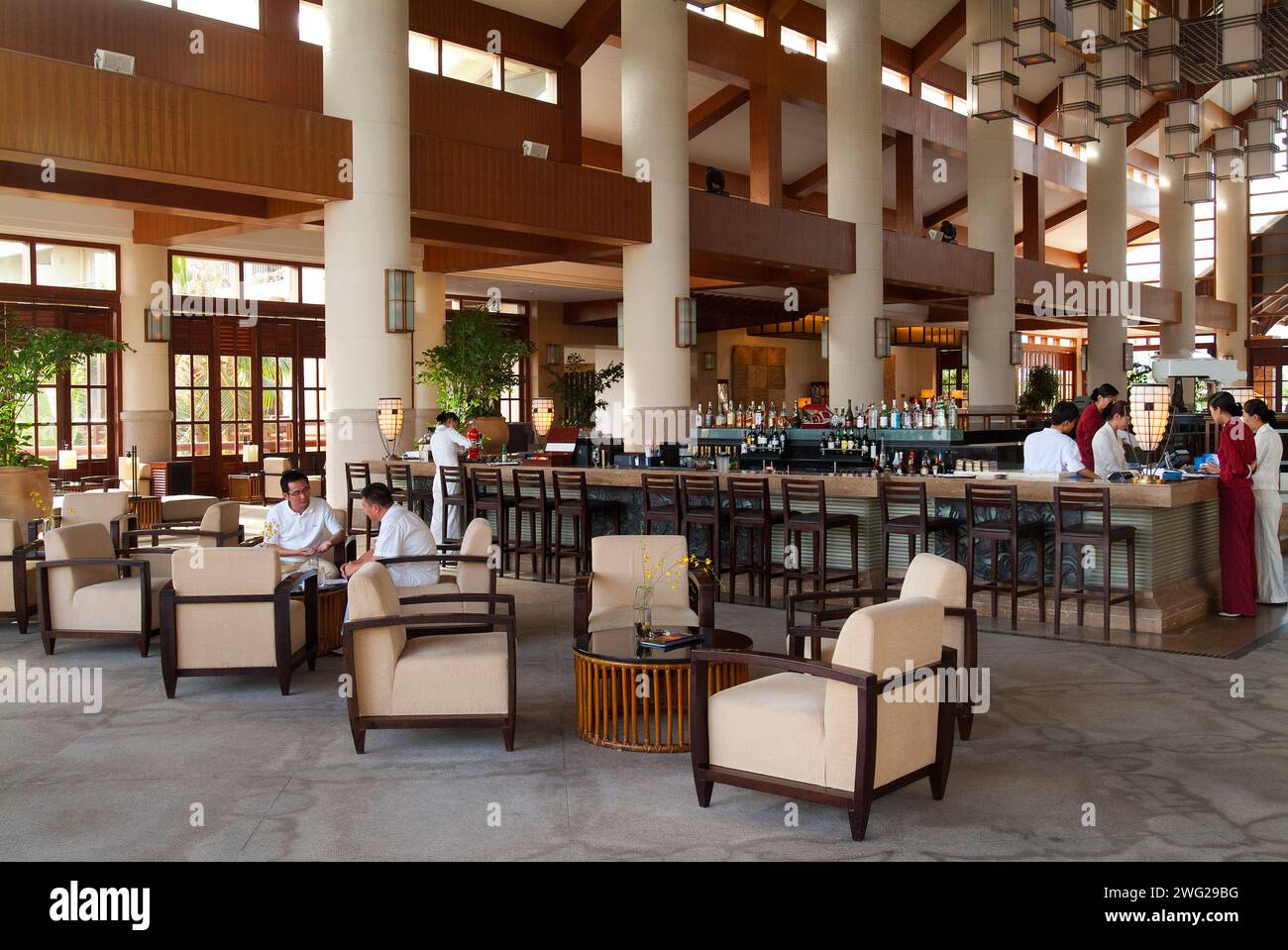Lobby Bar Sheraton Sanya Resort Hainan China Stock Photo Alamy lobby-bar-sheraton-sanya-resort-hainan-china-stock-photo-alamy