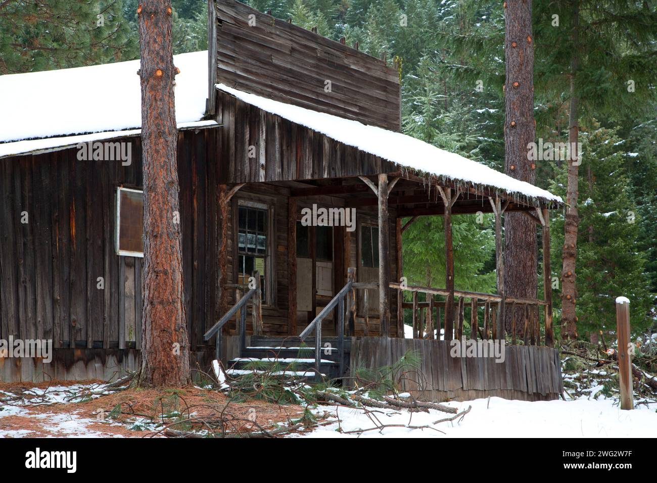 Rustic building, Golden State Park, Oregon Stock Photo - Alamy