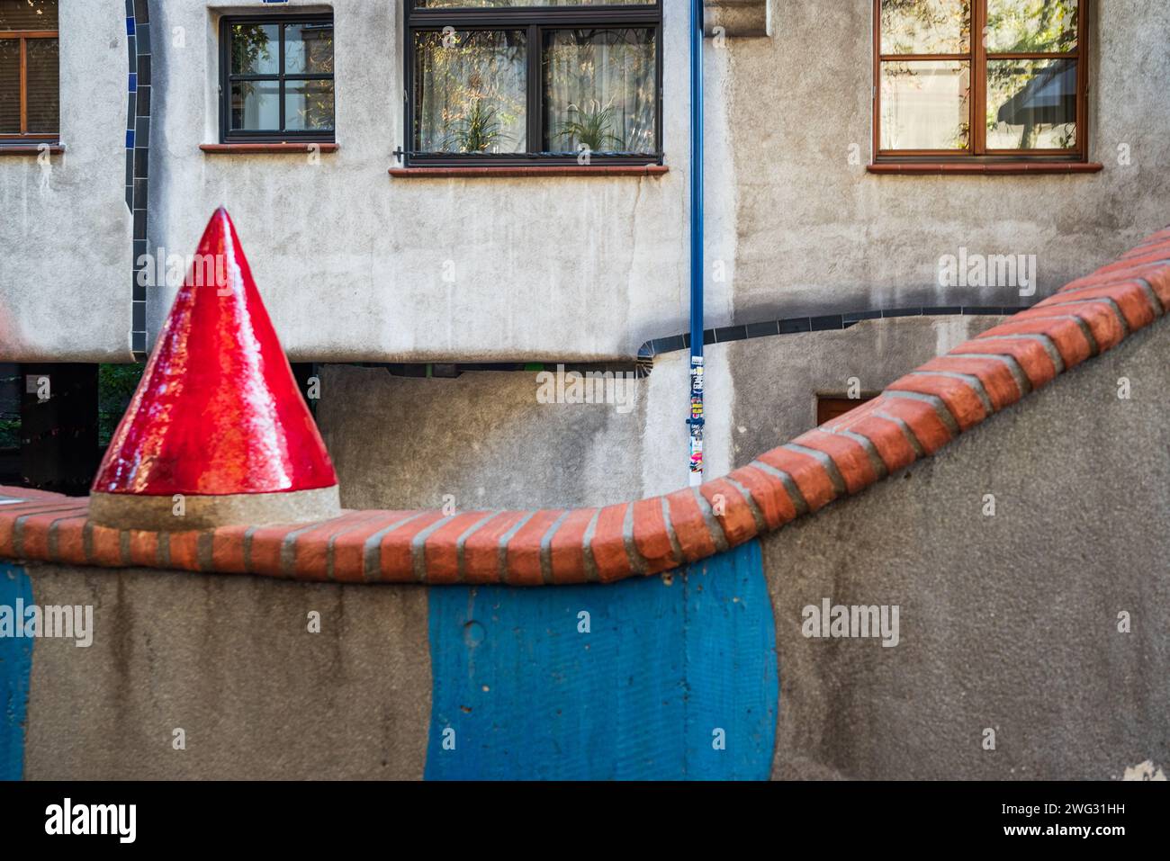 A closer look at Expressionist Architecture Apartments For Rent