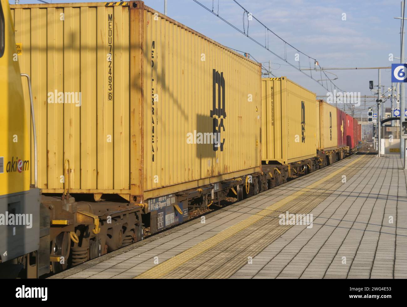 Freight train in transit at Treviglio central station on the Milan-Venice railway Stock Photo