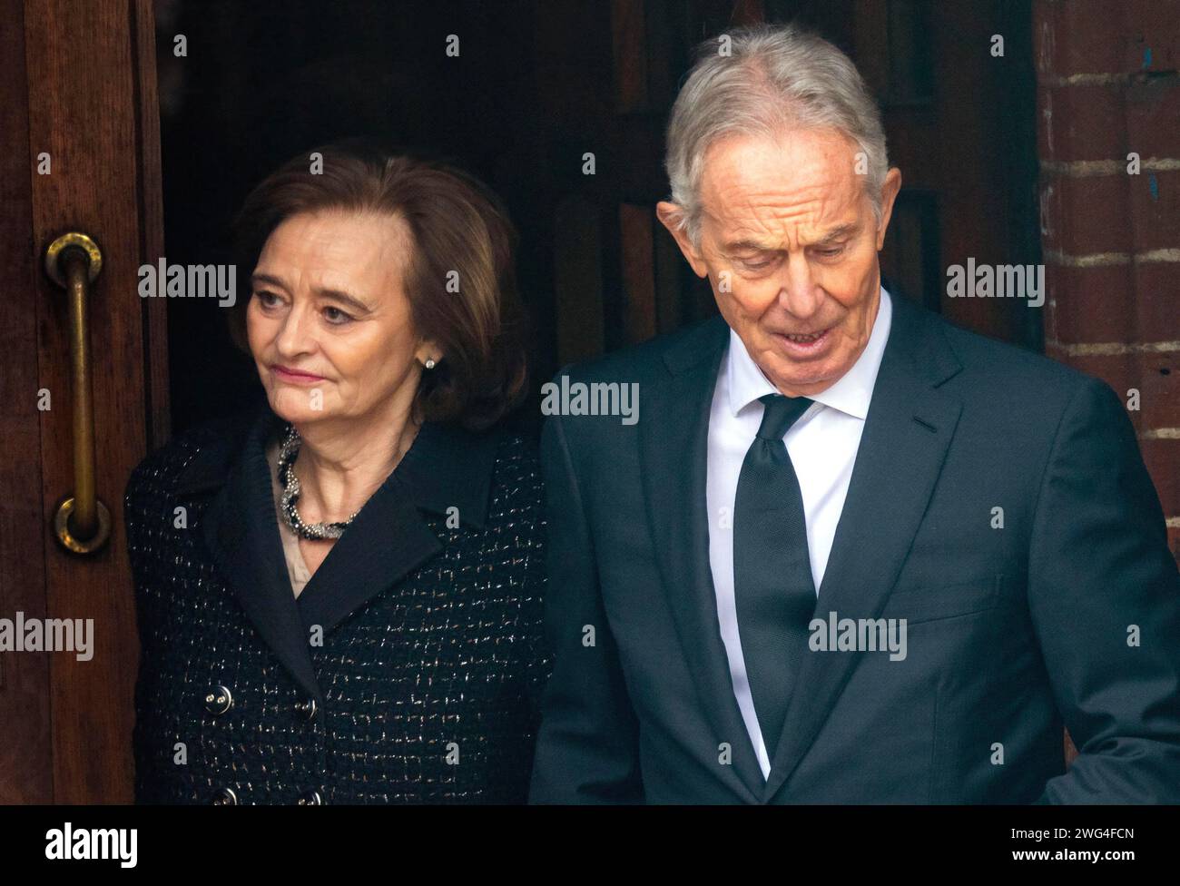 Pic shows: Derek Draper funeral  2.2.24 Former PM TONY BLAIR  with wife Cherie Pic gavin rodgers/pixel8000 Stock Photo