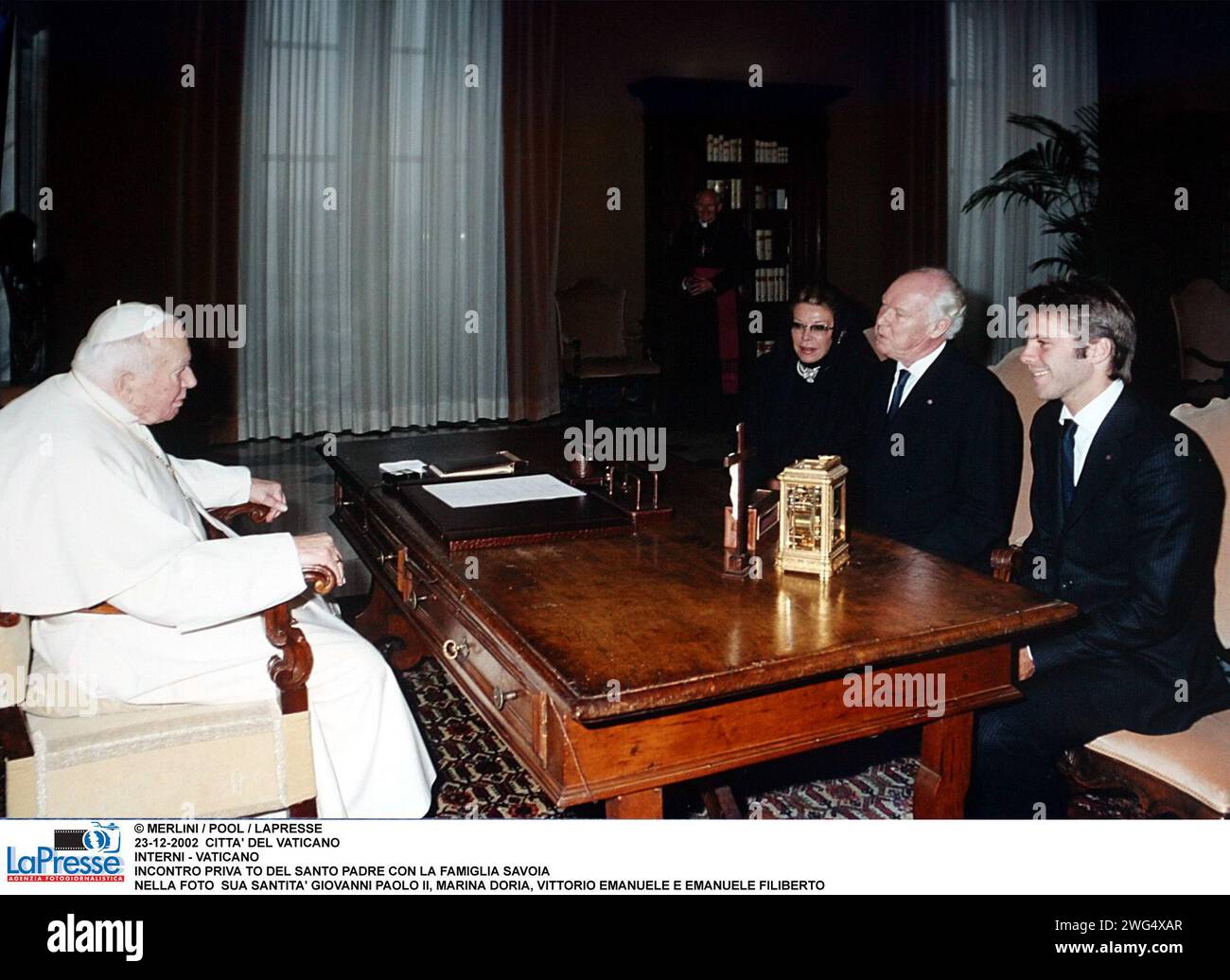 MERLINI POOL LAPRESSE 23 12 2002 CITTA DEL VATICANO INTERNI merlini-pool-lapresse-23-12-2002-citta-del-vaticano-interni