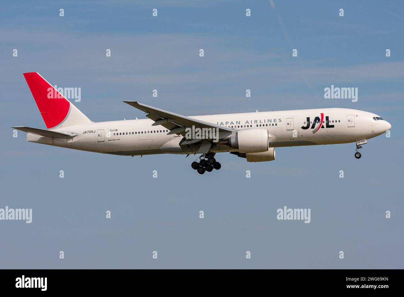 JAL Japan Airlines Boeing 777-200 with registration JA705J on final for Amsterdam Airport Schiphol Stock Photo