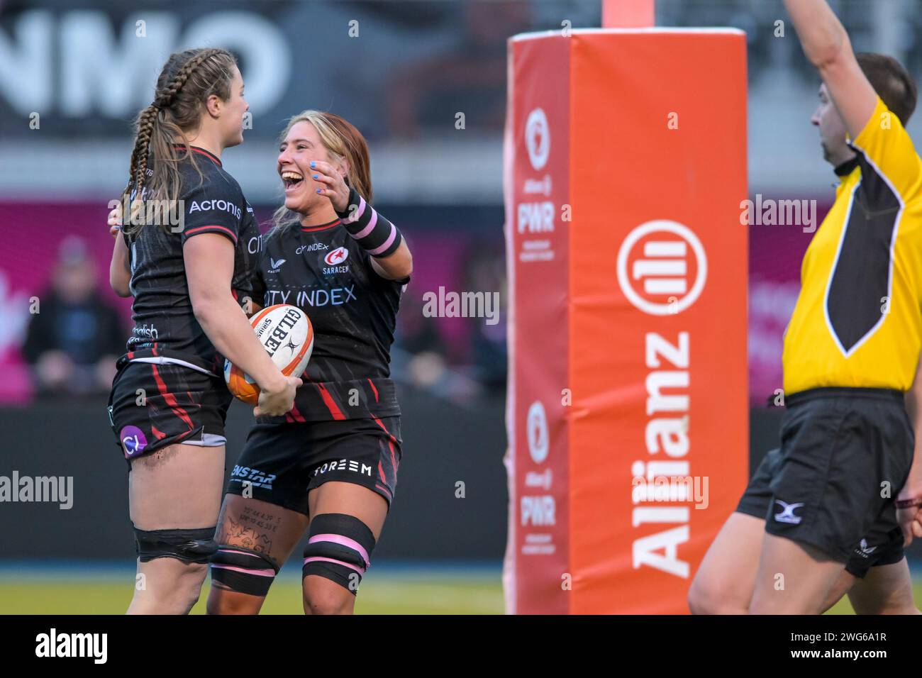 London, England on 3 February 2024. Sophie De Goede of Saracens Women scores a second half try during the Womens Allianz Premier 15s match between Saracens Women and Trailfinders Women at the StoneX Stadium,  Photo by Phil Hutchinson. Editorial use only, license required for commercial use. No use in betting, games or a single club/league/player publications. Credit: UK Sports Pics Ltd/Alamy Live News Stock Photo