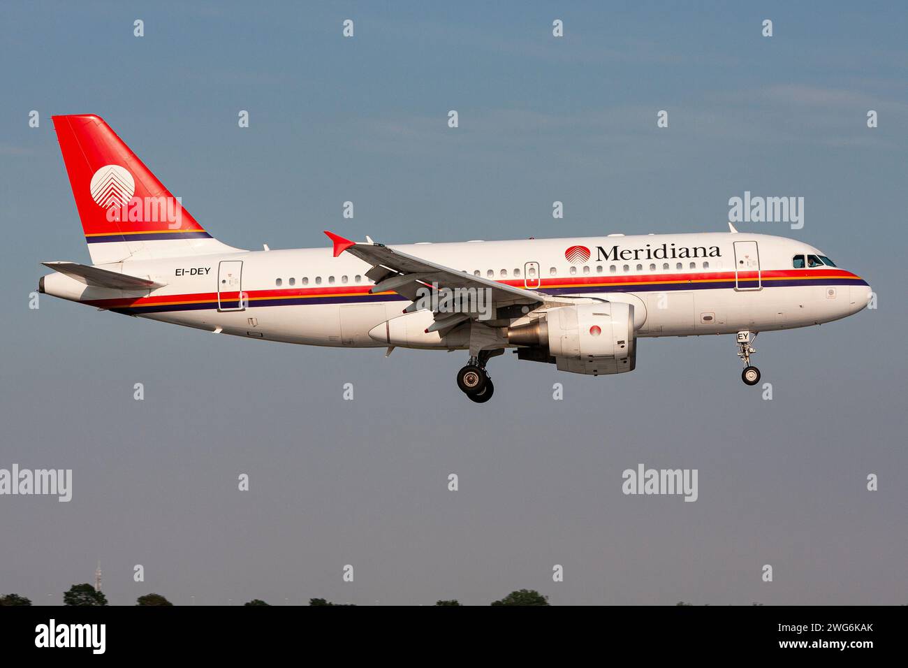 Meridiana plane hi-res stock photography and images - Alamy, image size:1300x956