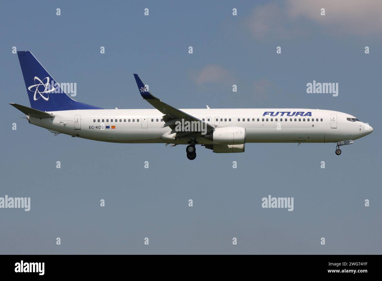 Spanish Futura Boeing 737-900 with registration EC-KQQ  on final for Amsterdam Airport Schiphol Stock Photo