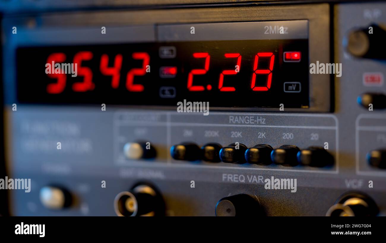 Digital Lux Meter This instrument measures the intensity of light in
