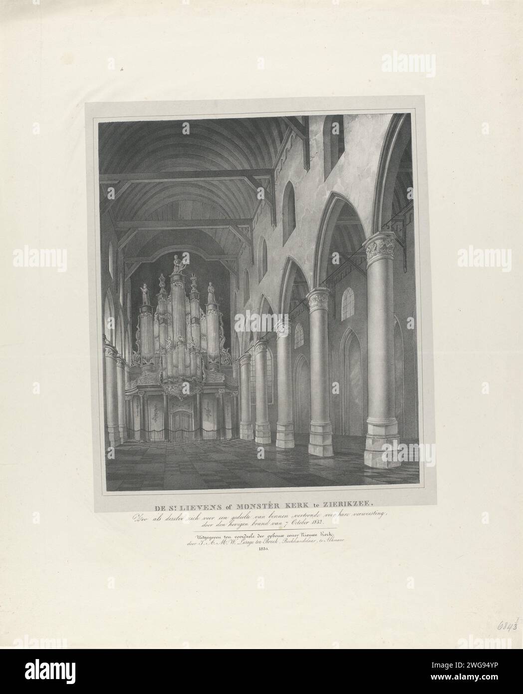 Interior of the Sint-Lievensmonsterkerk in Zierikzee, before the fire of 1832, 1834 print Interior of the Sint-Lievensmonsterkerk in Zierikzee, in Welstand, before the fire of October 6, 1832. Face from the interior towards the organ. The church has a wooden ceiling. On the right a side aisle, separated from the ship by columns. Print Maker: Netherlands Figter Print by: Zierikzeeprinter: Amsterdampublisher: Alkmaar paper  parts of church interior. church organ Sint-Lievensmonsterkerk Stock Photo