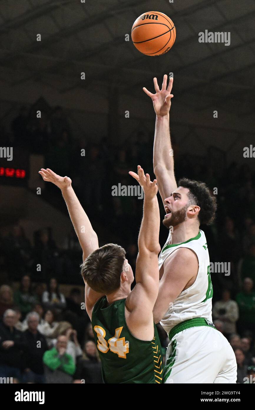 North Dakota Fighting Hawks forward Tsotne Tsartsidze (10) shoots the ball during an NCAA men's Summit League basketball game between the North Dakota State Bison and the University of North Dakota Fighting Hawks at Betty Engelstad Sioux Center in Grand Forks, ND on Saturday, February 3, 2024. North Dakota won 60-58.Russell Hons/CSM Stock Photo