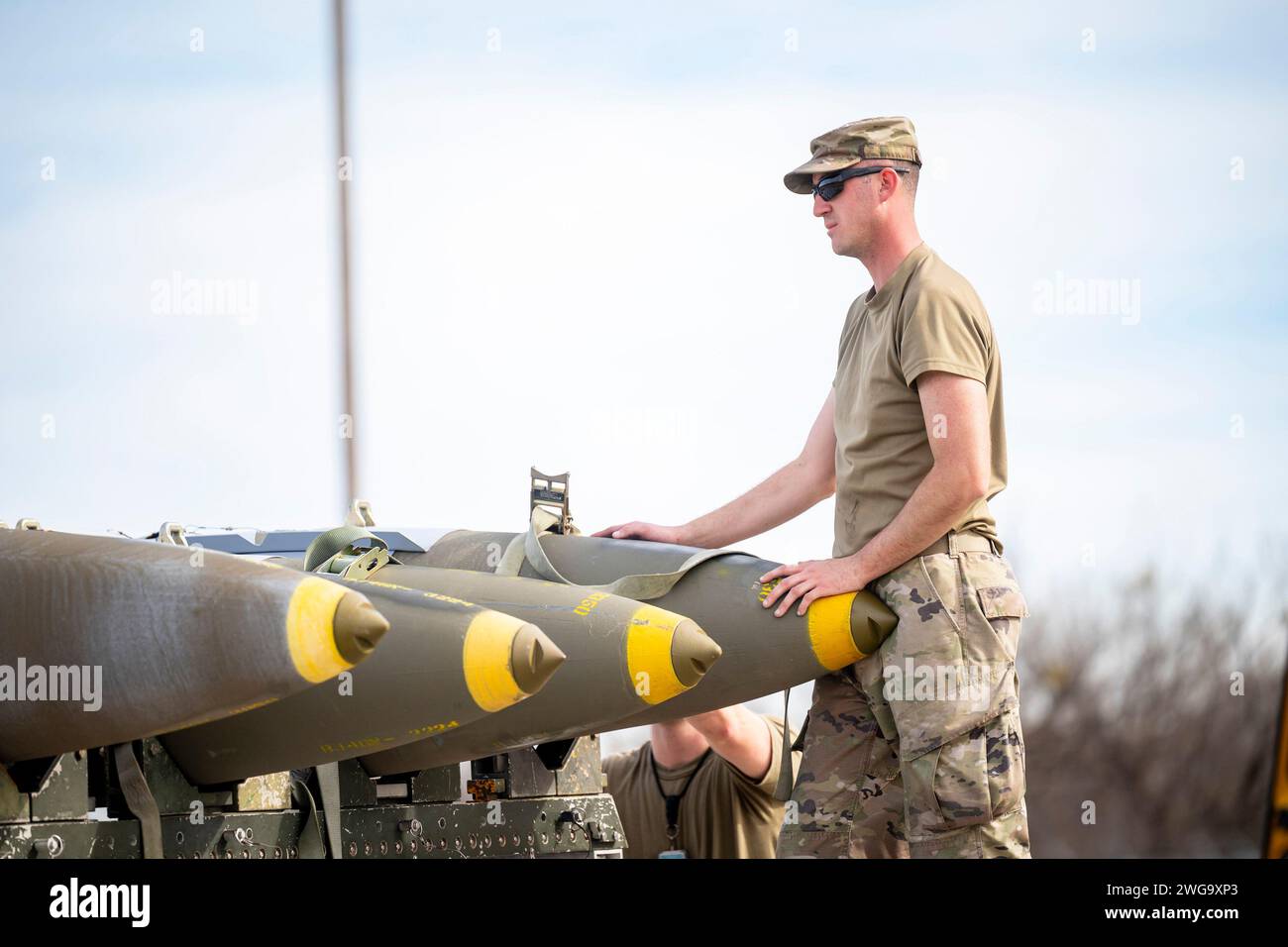 Abilene, United States. 31st Jan, 2024. U.S. Air Force Airman, 7th Munitions Conventional Maintenance stockpile supervisor, harnesses down a Joint Direct Attack Munition for transport at Dyess Air Force Base, Texas, on January 31, 2024. On February 2, U.S. military forces struck more than 85 targets, with numerous aircraft, including B-1B long-range bombers, employing more than 125 precision munitions. Photo by Senior Airman Leon Redfern/U.S. Air Force/UPI Credit: UPI/Alamy Live News Stock Photo