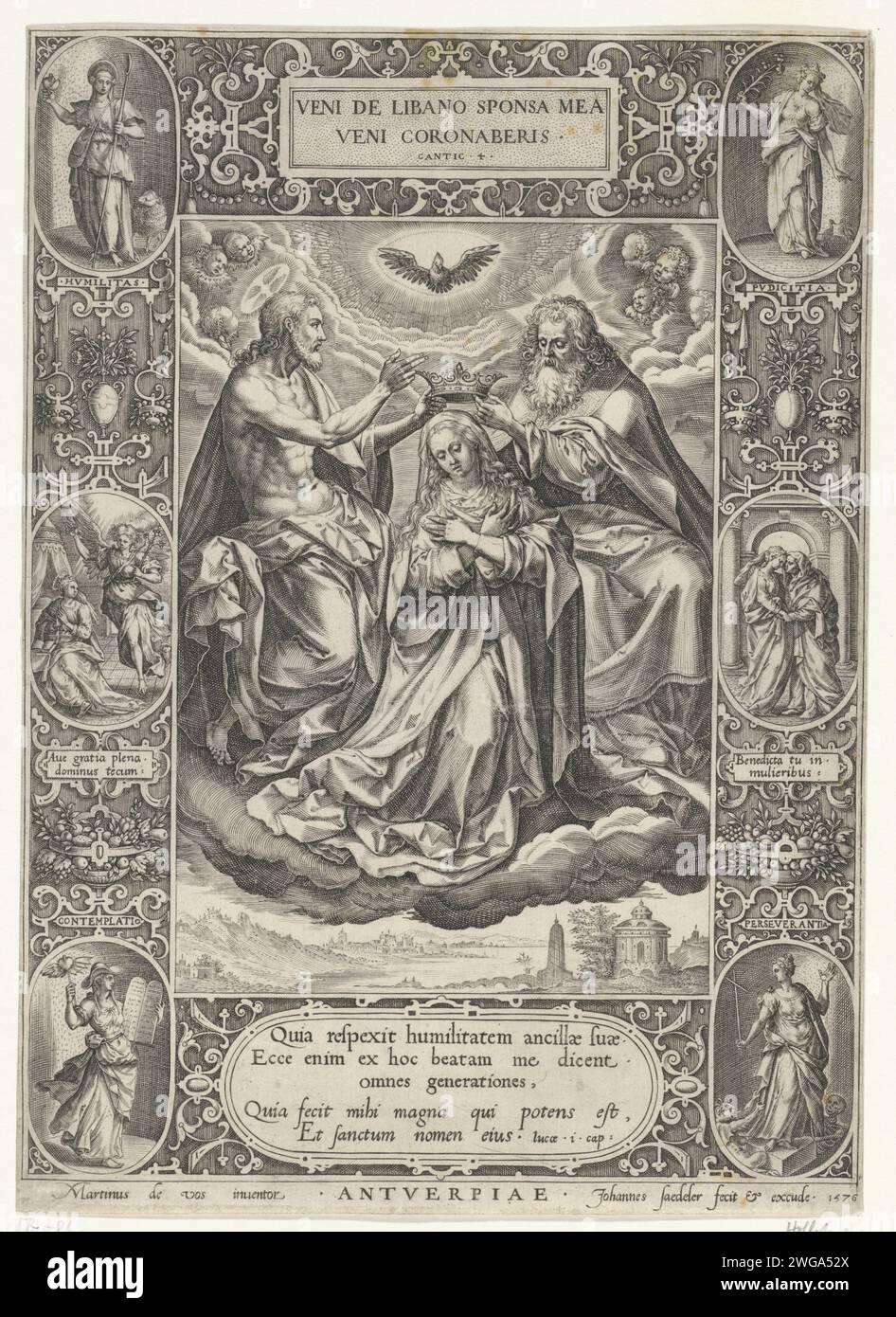 CREAT OF MARIA, Johann Sadeler (I), After Maerten de Vos, 1576 print The coronation of Maria in the clouds. God the Father and Christ keep the crown over her head. In the middle the Holy Spirit as a pigeon. In ornamental accompaniment with 6 ovals in which the four characteristics of Maria: humility (humilitas), chastity (Pudicitia), thoughtfulness (contemplatio) and perseverance (Persverantia) and two scenes from the life of Maria: the annunciation and the visitation. Antwerp paper engraving coronation of Mary in heaven (usually the Holy Trinity present). the Holy Trinity, 'Trinitas coelestis Stock Photo