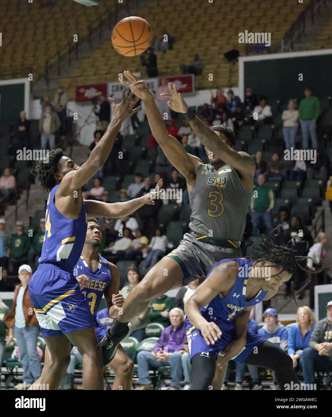 Hammond, USA. 03rd Feb, 2024. Southeastern Louisiana Lions guard Roger ...