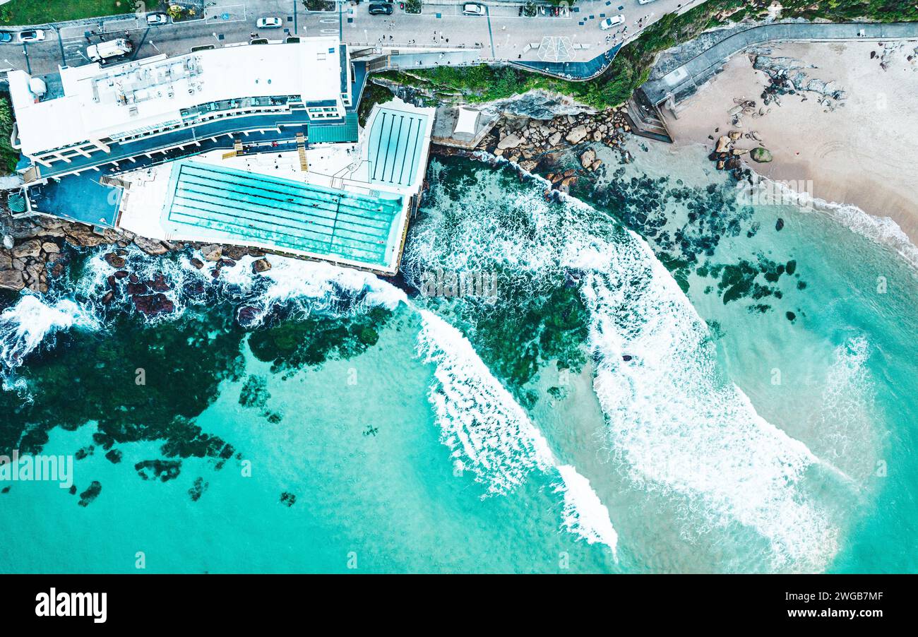 Drone shot of people swimming hi-res stock photography and images - Alamy