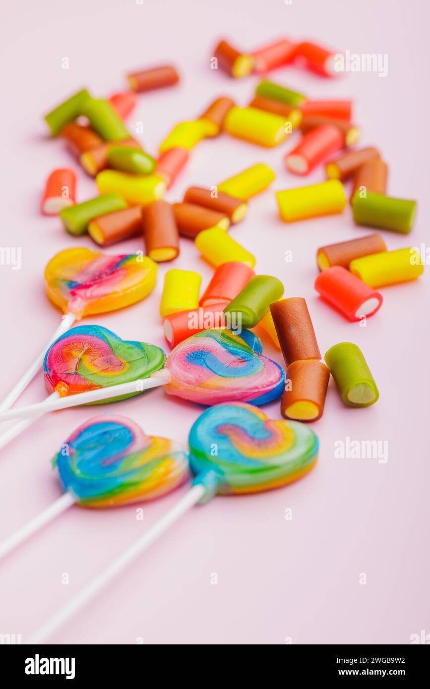 Pink candies lollipops jelly hi-res stock photography and images - Alamy
