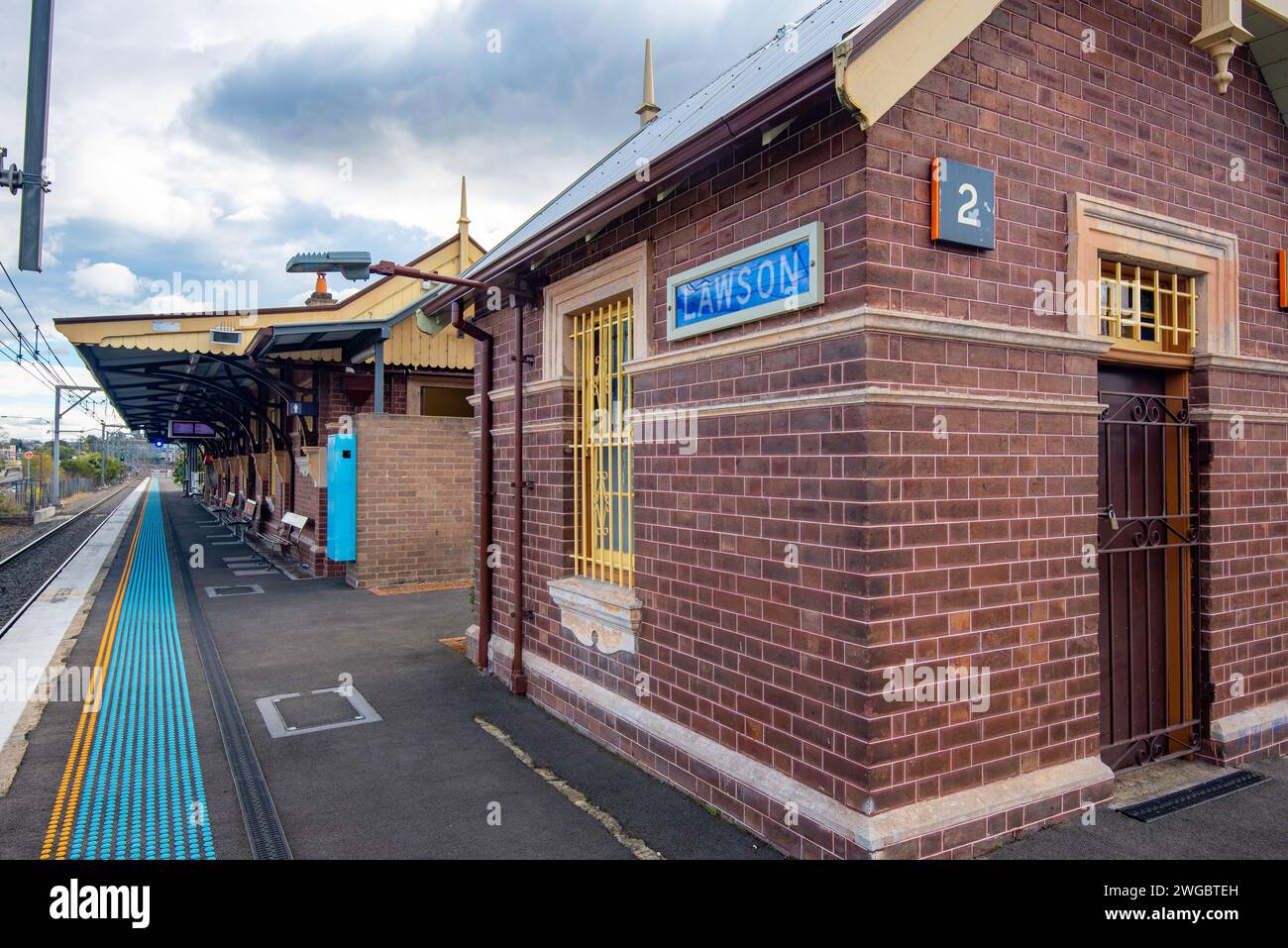 The Lawson railway station building opened in 1902 and is a single storey early phase 'type 11' island platform building in standard Federation style Stock Photo