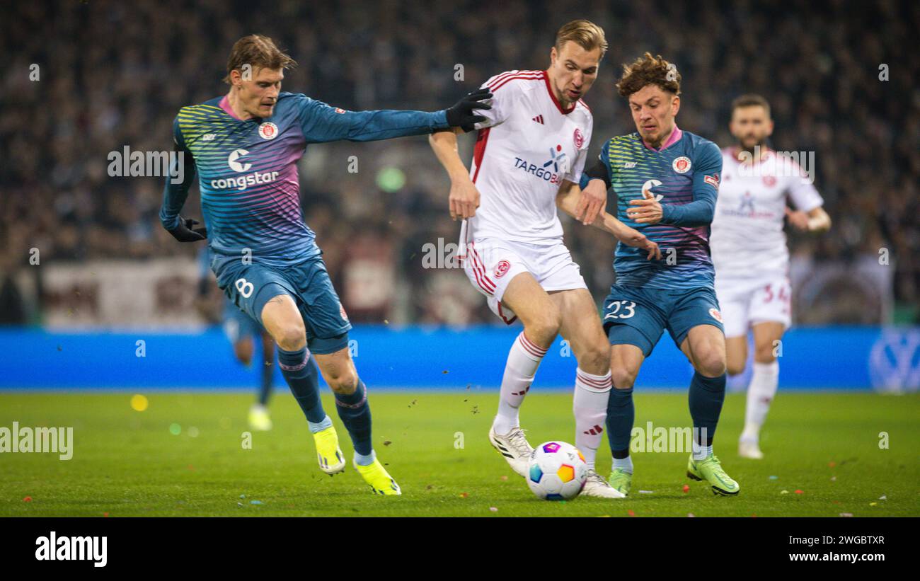 Hamburg, Germany. 30th Jan 2024. Vincent Vermeij (F95) Eric Smith
