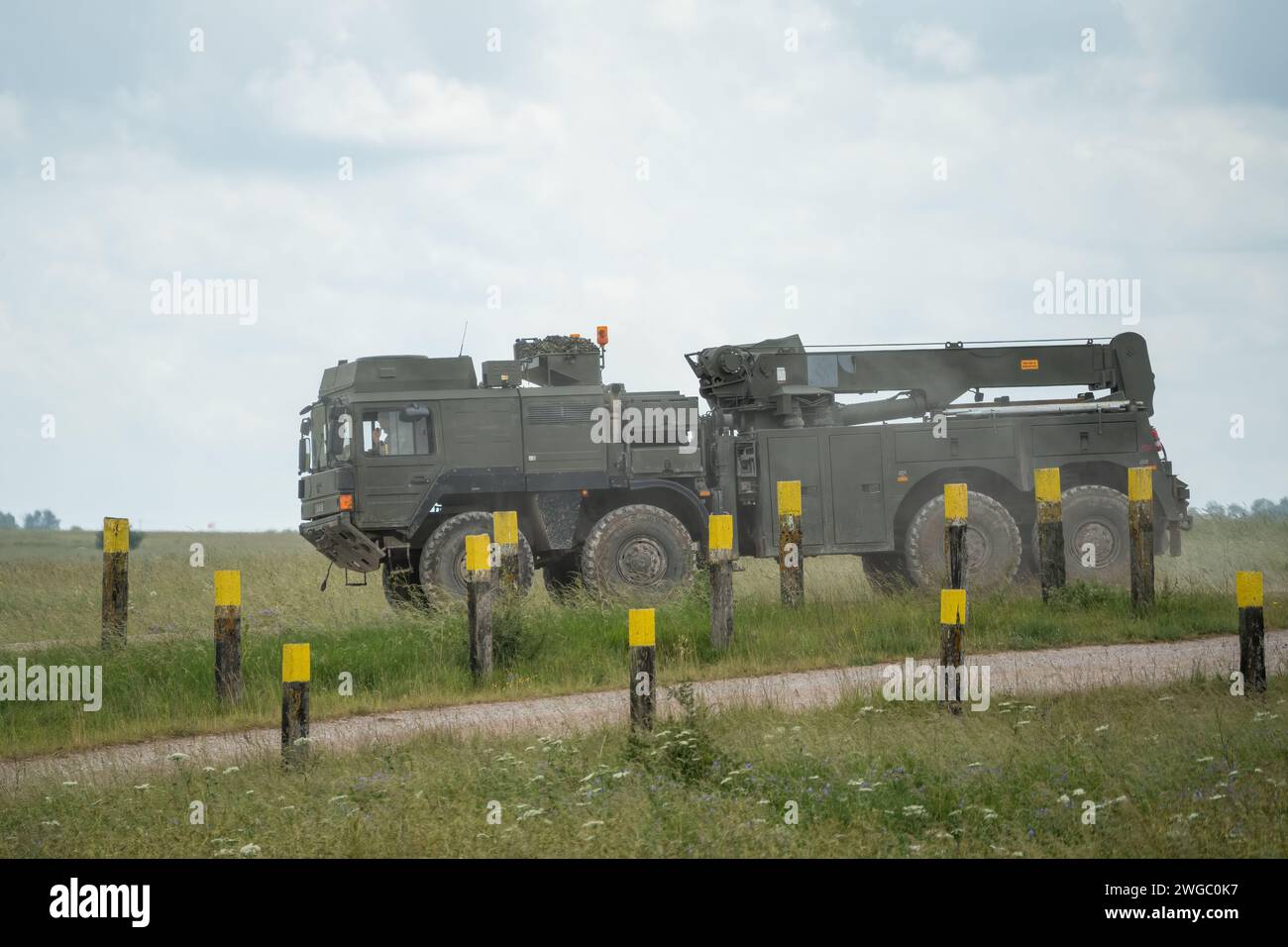 British army MAN SVR (Support Vehicle Recovery) 8x8 Truck in motion Stock Photo