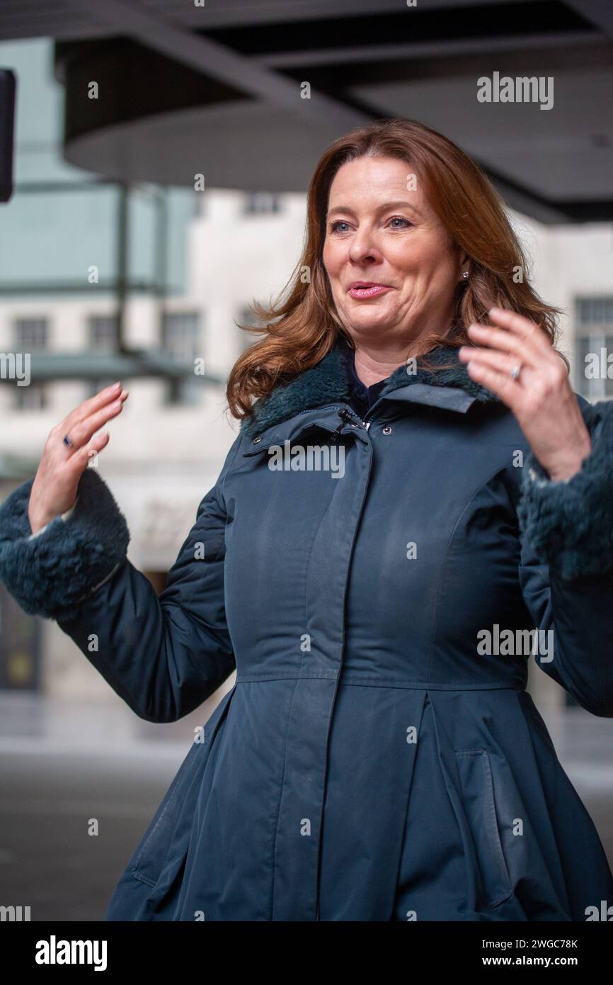 London England UK 4th Feb 2024 Secretary Of State For Education   London England Uk 4th Feb 2024 Secretary Of State For Education Gillian Keegan Is Seen Outside Bbc As She Appears On Sunday With Laura Kuenssberg Credit Image Tayfun Salcizuma Press Wire Editorial Usage Only! Not For Commercial Usage! 2WGC78K 