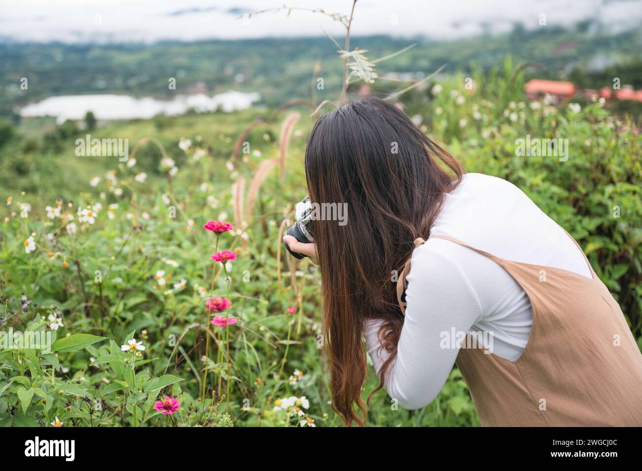 Amateur asian hi-res stock photography and images - Alamy