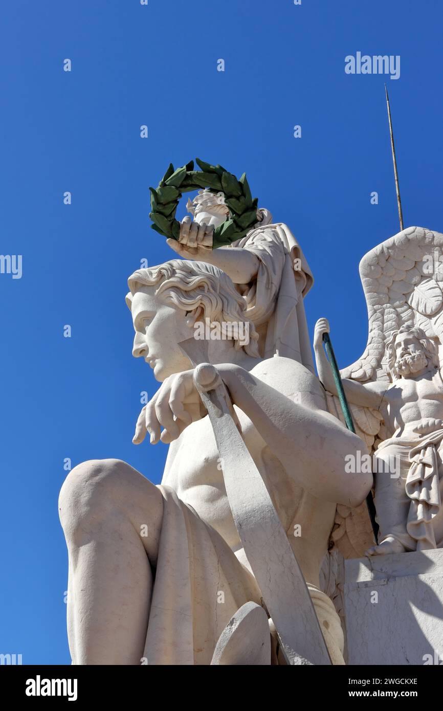 Statue of Glory rewarding Valor and Genius, Rua Augusta Arch (Arco da Rua Augusta) in Lisbon Stock Photo
