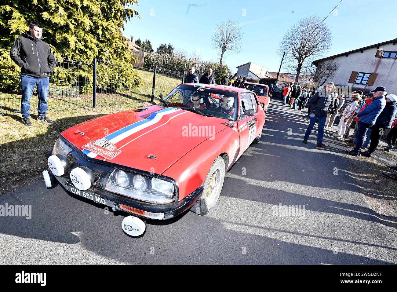 Saint Bonnet Le Froid, France. 04th Feb, 2024. © PHOTOPQR/LE PROGRES/Rémy PERRIN - Saint-Bonnet-le-Froid 04/02/2024 - Rallye Monte-Carlo Historique 2024 -26e Rallye Monte-Carlo Historique Deuxième journée de course entre Ardèche et Haute-Loire avec la classique de Saint-Bonnet-le-Froid (27.193 km). ambiance couse RAYMOND Antoine CITROEN SM 1972 Rallye Monte-Carlo Historique 2024 in Saint-Bonnet-le-Froid, France, on February 4, 2024. *** Local Caption *** Credit: MAXPPP/Alamy Live News Stock Photo