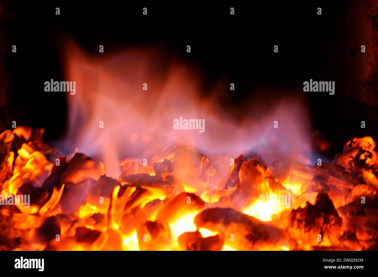 Red hot carbon in hi-res stock photography and images - Alamy