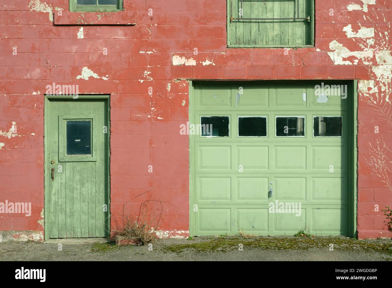 A red garage in Westfield, New York Stock Photo