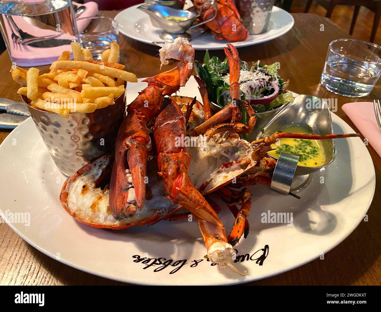Lobster burger soho hi-res stock photography and images - Alamy - Managing Appetite Lobster