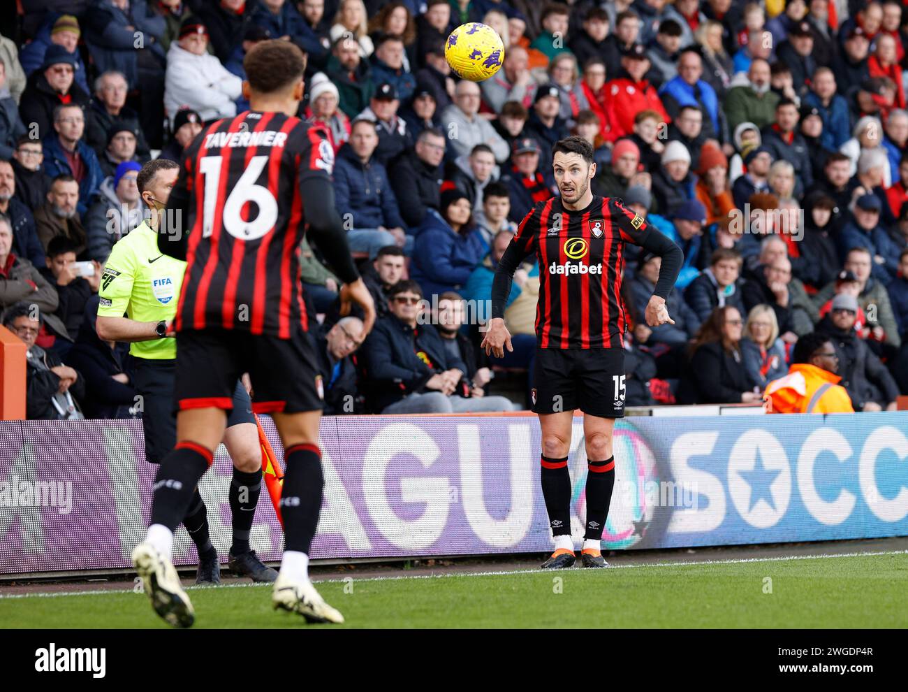 Vitality Stadium, Boscombe, Dorset, UK. 4th Feb, 2024. Premier League Football, AFC Bournemouth versus Nottingham Forest; Adam Smith of Bournemouth takes a throw in Credit: Action Plus Sports/Alamy Live News Stock Photo