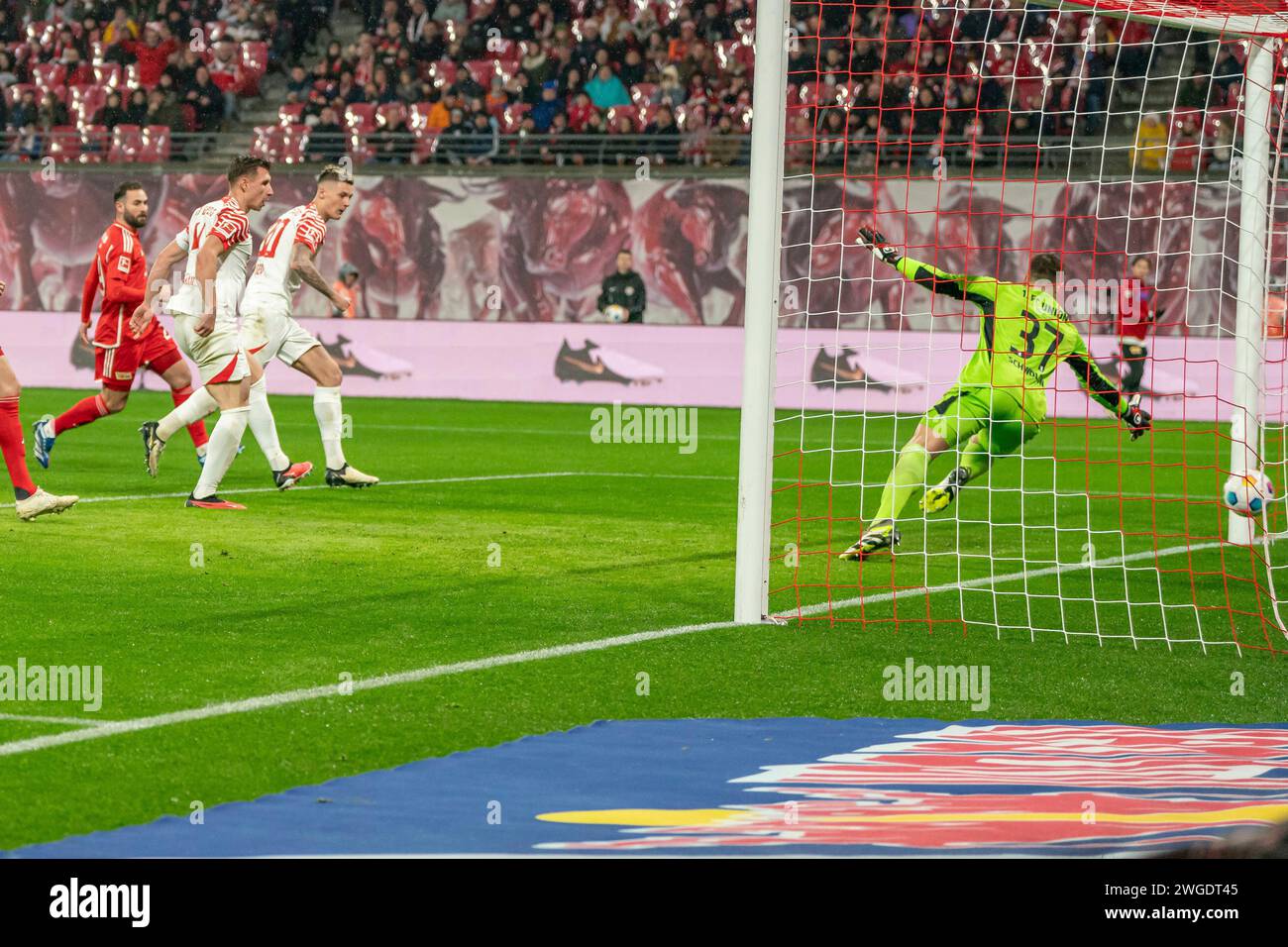 Ab Nach Manchester Bundesliga Coup Sesko Weg Leipzig In Not - w8vu2ov
