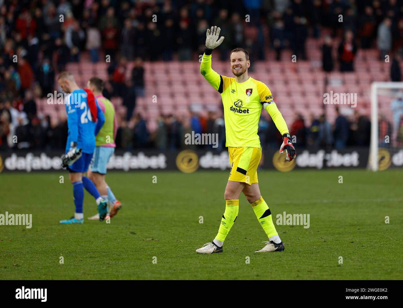 Vitality Stadium, Boscombe, Dorset, UK. 4th Feb, 2024. Premier League Football, AFC Bournemouth versus Nottingham Forest; Neto of Bournemouth shows appreciation to the fans Credit: Action Plus Sports/Alamy Live News Stock Photo