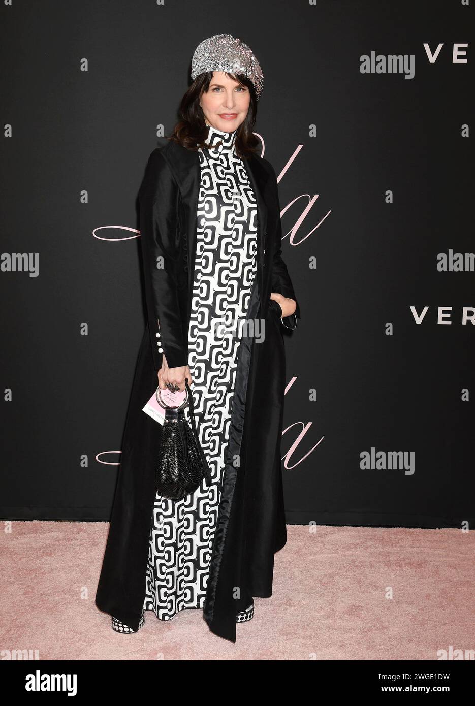 LOS ANGELES, CALIFORNIA FEBRUARY 03 Stephanie Erb arrives at the