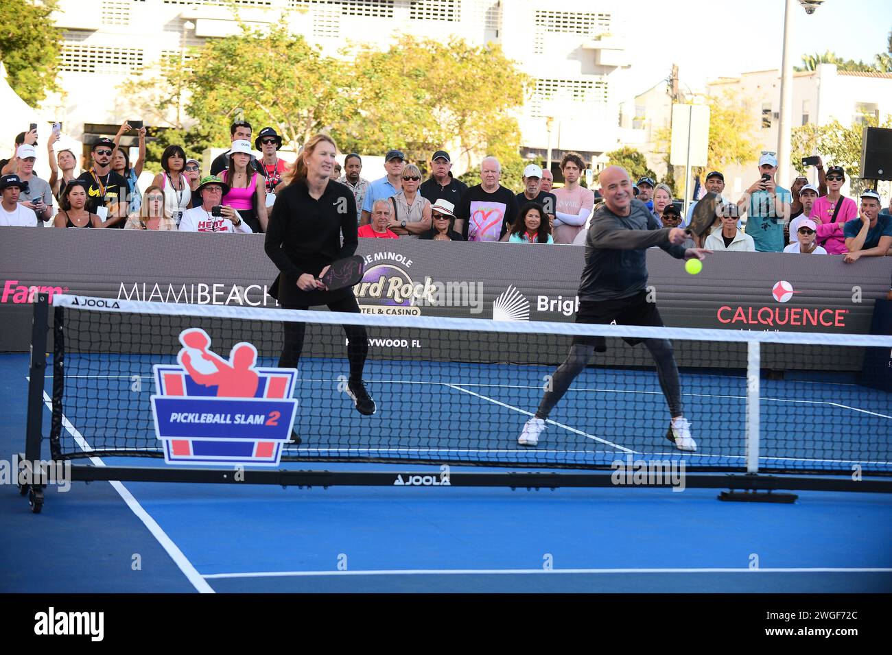 Miami Beach, USA. 03rd Feb, 2024. MIAMI BEACH, FLORIDA - FEBRUARY 03: Steffi Graf and Andre Agassi at the 2024 Pickleball Amateur vs. The Legends Slam 2 Miami Beach at Lincoln Road Miami Beach on February 03, 2024 in Miami Beach, Florida. (Photo by JL/Sipa USA) Credit: Sipa USA/Alamy Live News Stock Photo