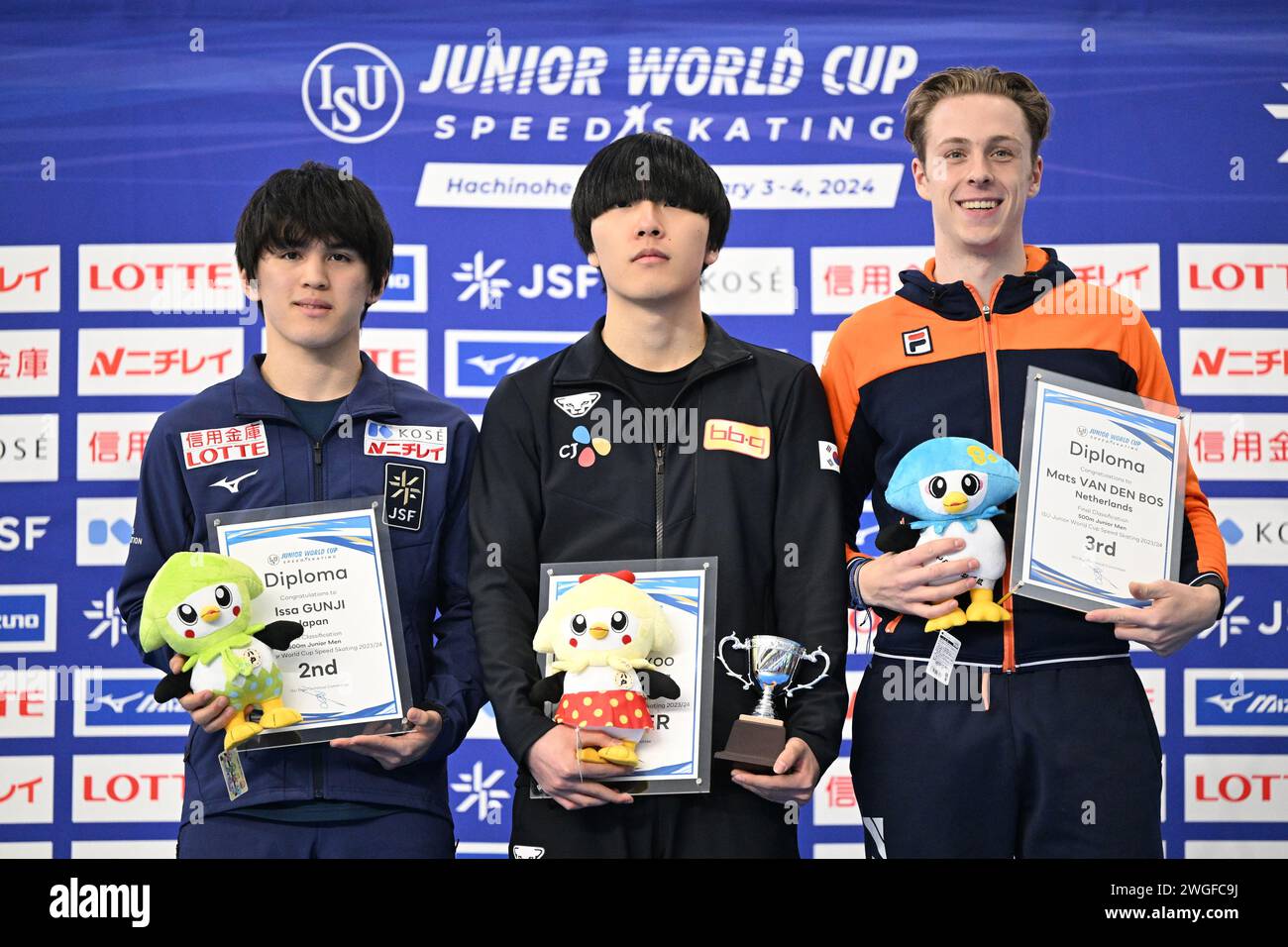 Aomori, Japan. Credit MATSUO. 4th Feb, 2024. (LR) Issa Gunji (JPN