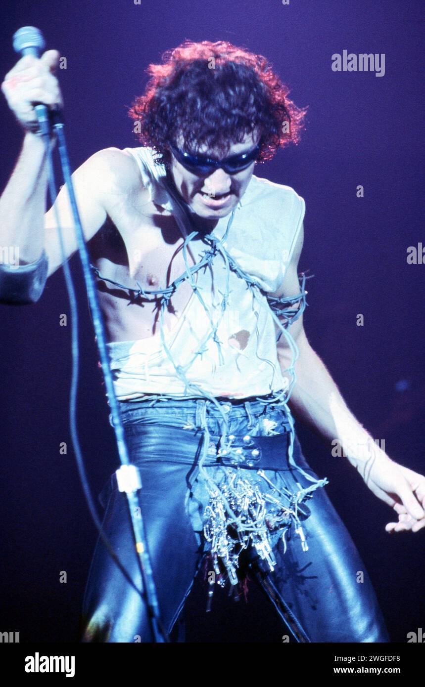 Fee waybill hi-res stock photography and images - Alamy