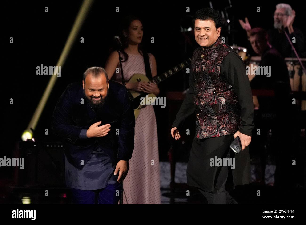 Shakti accepts the award for best global Music album for "This Moment