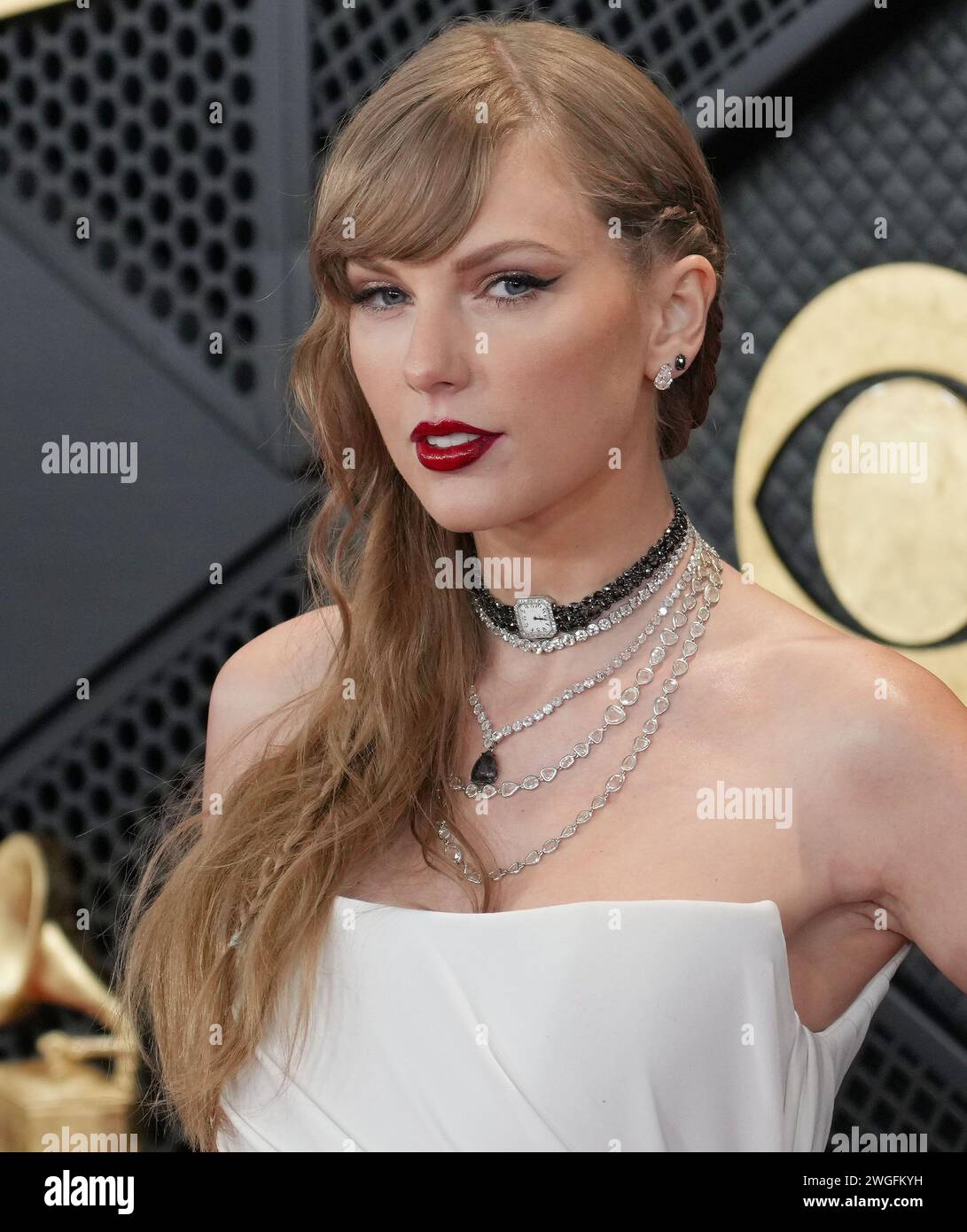 Los Angeles, USA. 04th Feb, 2025. Taylor Swift arrives at the 66th