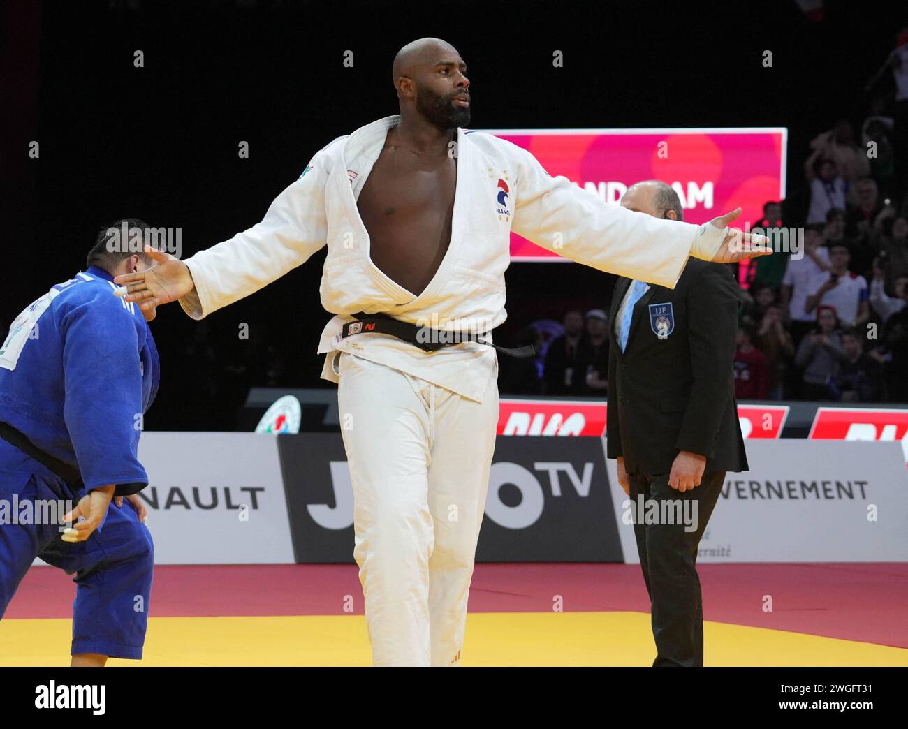 Paris, France. 04th Feb, 2024. Teddy Riner of France and KIM MINJONG of