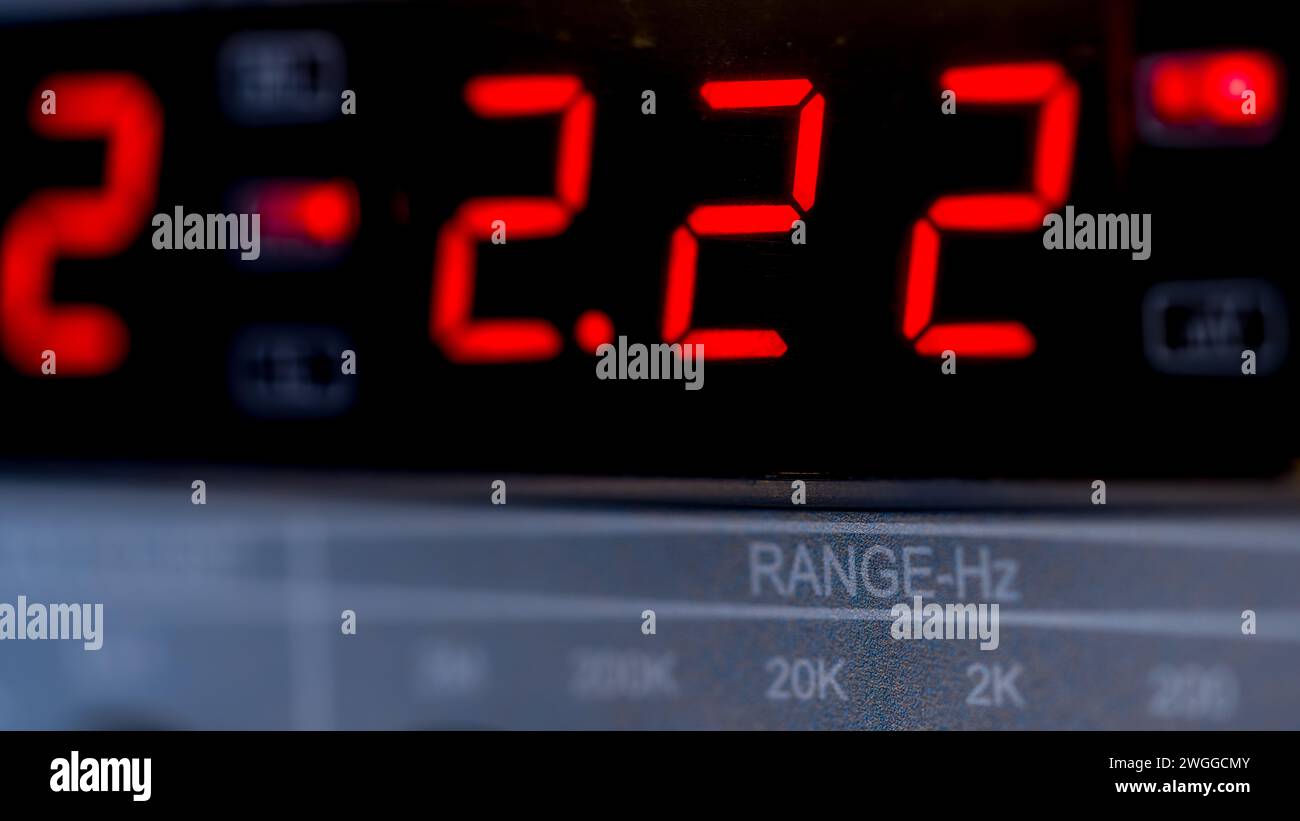 Digital Hygrometer Used to measure humidity levels in various settings, such as laboratories