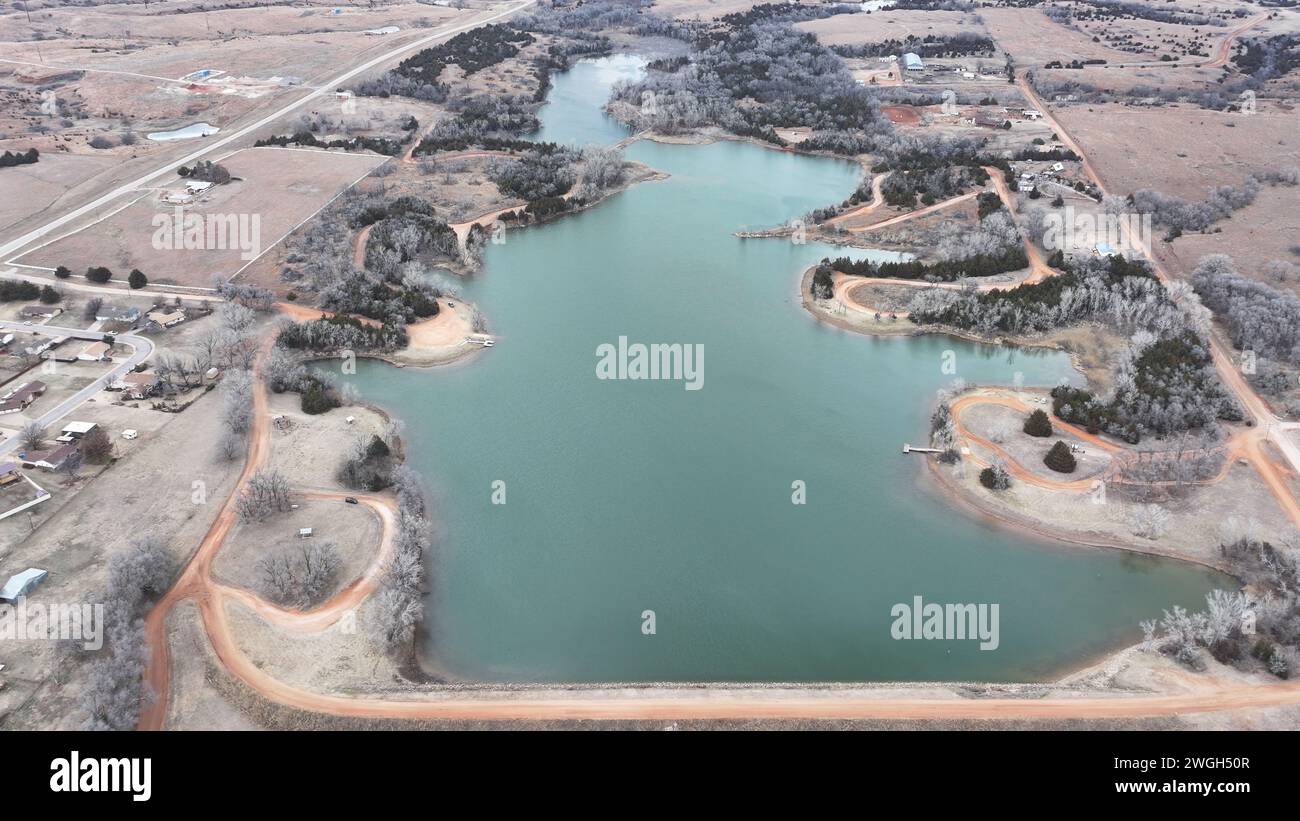Serene water landscape hi-res stock photography and images - Alamy