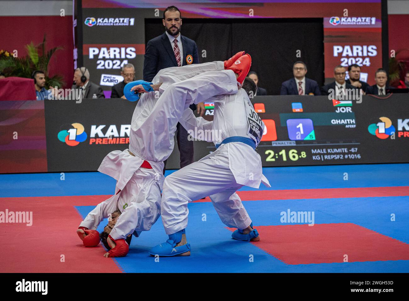 Paris, France. 28th Jan, 2024. Aghalarzade Tural from Azerbaijan (red